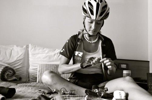 womenscycling: “Routine race morning, getting ready.” - World Cup #3 Val Di Sole, Italy – Race Repo