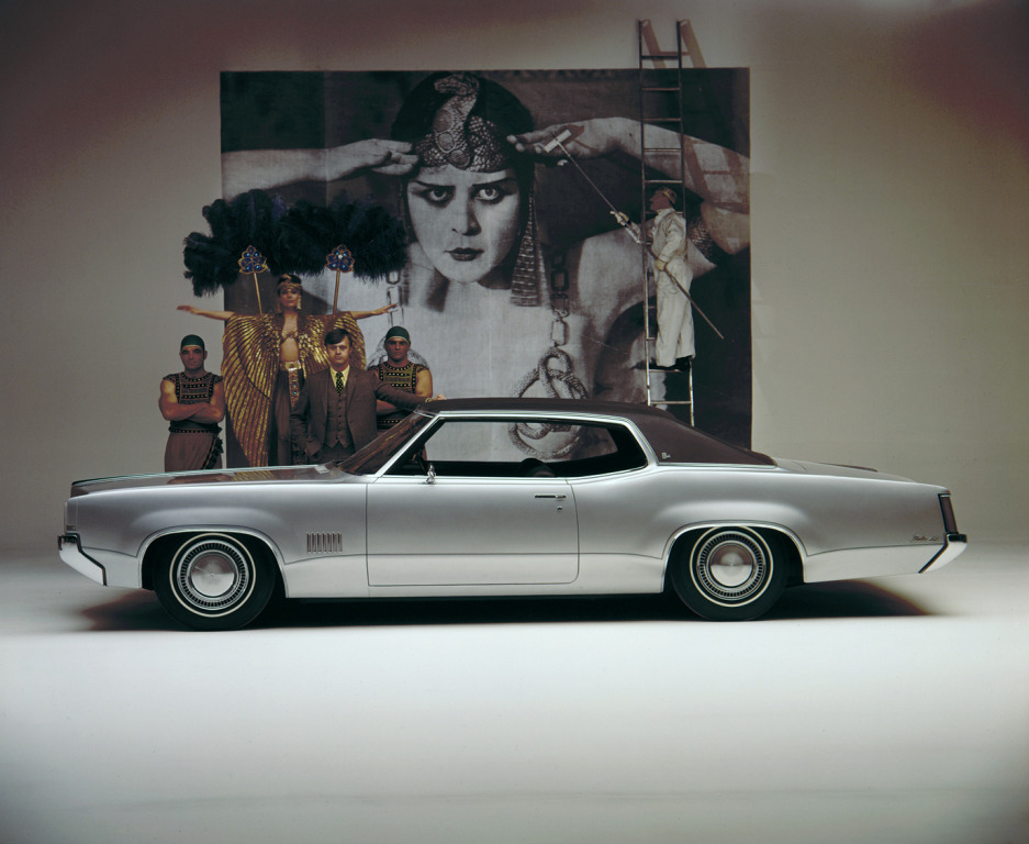 fullthrottleauto:  Oldsmobile Delta 88 Royale Holiday Coupe (6647) ‘1969  