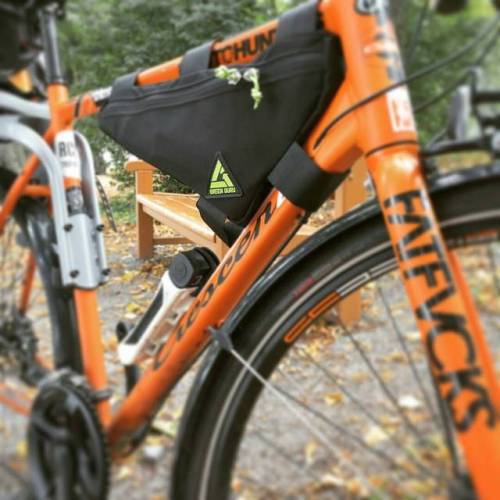 hizokucycles: #Repost from cyclist @a_alanko - “Test ride with my new upcycled frame bag ☕️” #bikesa