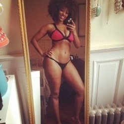 itzthablackpanther:  the-niggarich-theory:  my bae be slayin em…sheesh  Damn…