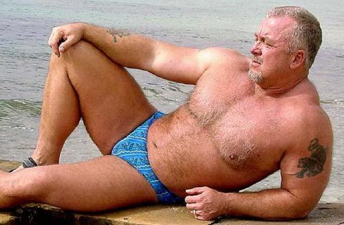 Homens Maduros de Sungas - Mature Men in Trunks