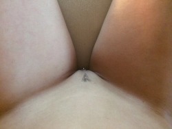 themistygates:  Just shaved my pubes! Don’t