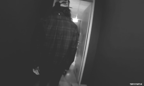 tonyxturtle:   Pierce The Veil | Stagewalk [x] 