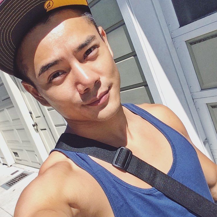 Viva!Asian hunks!