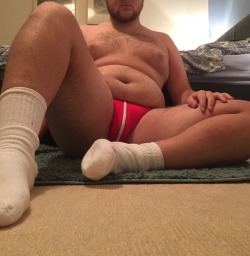 foxinthecity:  chubbyass51:👄  Nice body sexy socks 