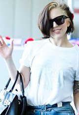 electrapico-deactivated20140428:  Lady gaga + Glasses 