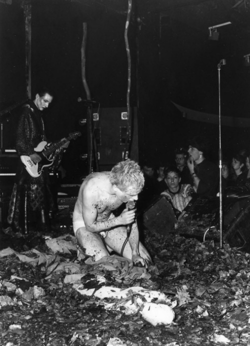 squelettedelicieux: CLAIR OBSCUR, Théâtre du Forum des Halles, Paris, France, 26 May 19