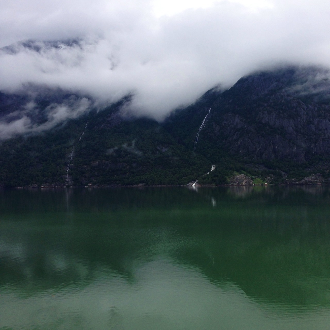 frankanstein:  i’m in norway and it’s pretty breathtaking