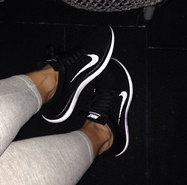 flyonvogue:  flyonvogue.tumblr.com