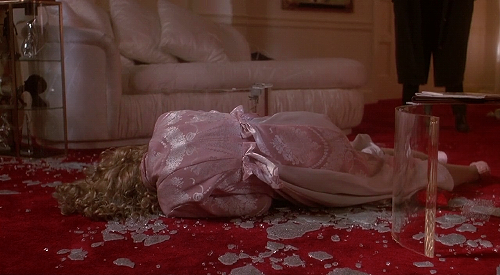fyfilm:  Dear Diary, my teen-angst bullshit now has a body count. – Heathers (1988) 
