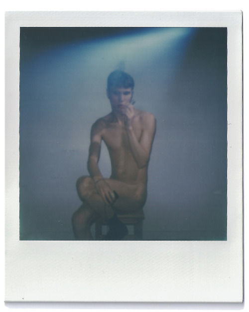 thobias:  self-portrait (polaroid sx-70), Thobias Malmberg (www.thobiasmalmberg.com) 