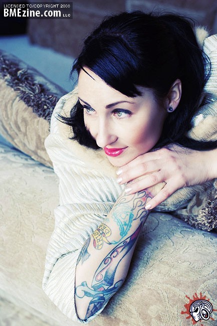 HOT Tattooed girls