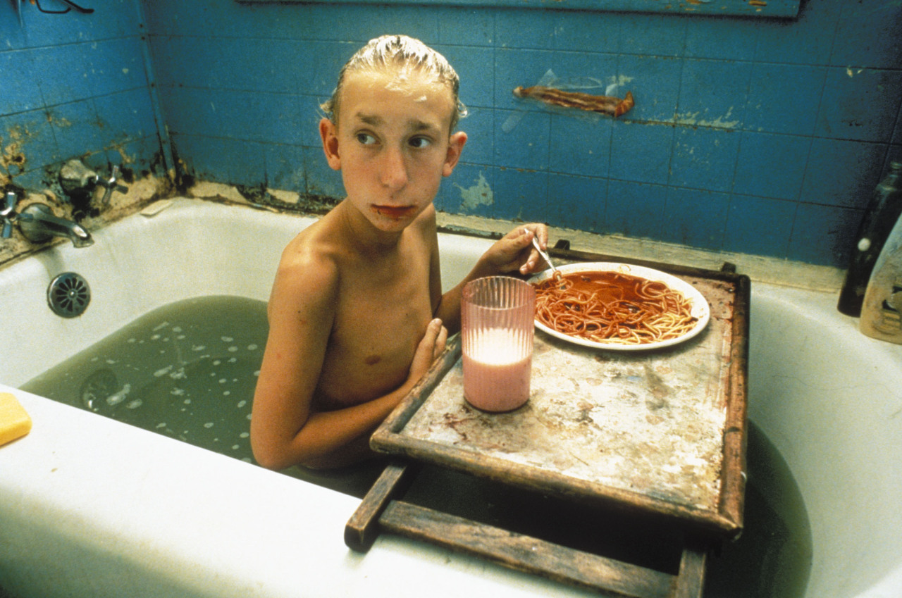 cloutofreality:  Gummo, 1997.  Written and directed by Harmony Korine, starring