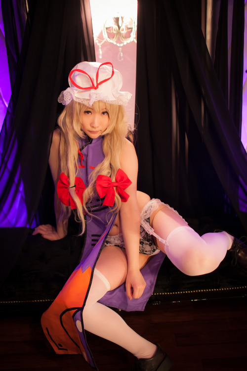 Touhou Project - Yukari Yakumo (Mysuite) 6HELP US GROW Like,Comment & Share.CosplayJapaneseGirls1.5 - www.facebook.com/CosplayJapaneseGirls1.5CosplayJapaneseGirls2 - www.facebook.com/CosplayJapaneseGirl2tumblr - http://cosplayjapanesegirlsblog.tumblr.