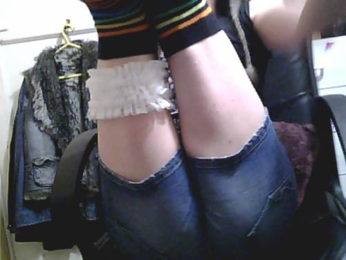 Also here’s dis. Someone mentioned liking my socks? :33