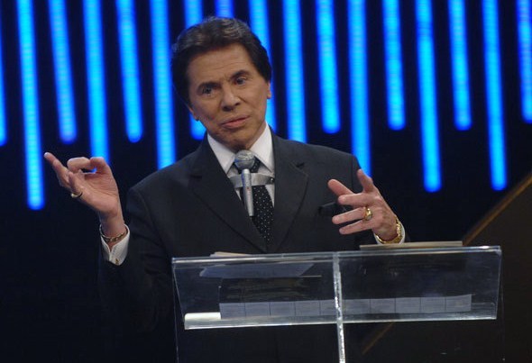 Silvio Santos trata dor no joelho com fisioterapia
De acordo com a coluna Olá do jornal Agora S. Paulo desta quarta-feira (24), o apresentador Silvio Santos está gripado e sentia dores no joelho desde a semana passada e não seguiu a recomendação...