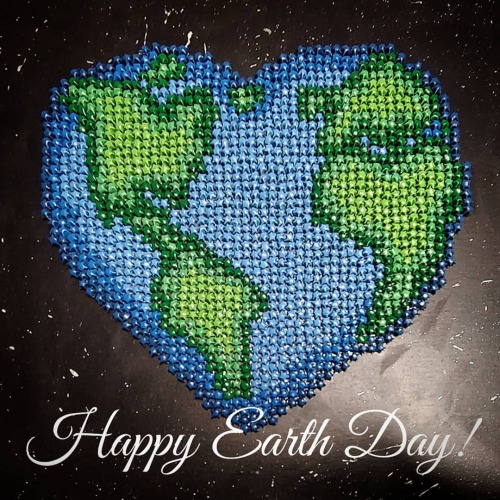 #HappyEarthDay! This is the “square-cropped-for-Instagram” version of my “Heart Ea
