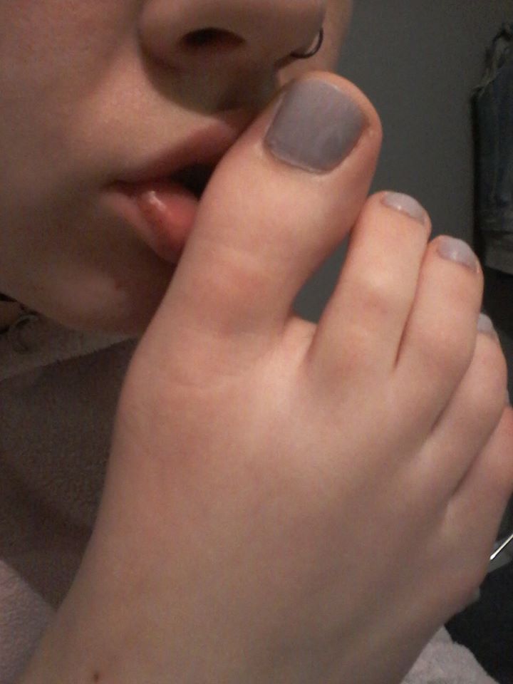 solesosilk:  ashfeet:  Some amazing pictures that Ash sent me the other night after