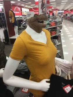 More unrealistic beauty standards that women can never live up too