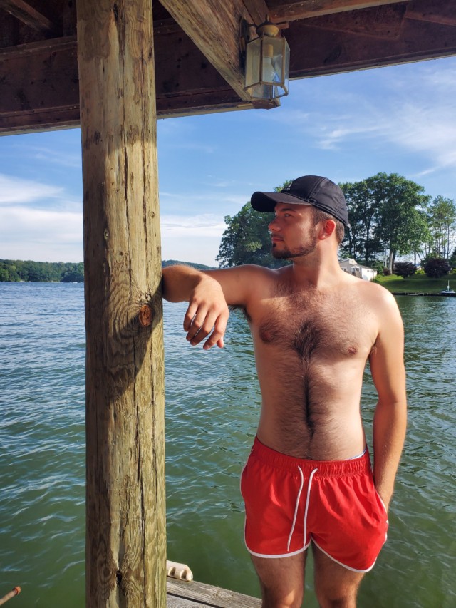 wolfysuxx:Don’t hate on my Dad Bod