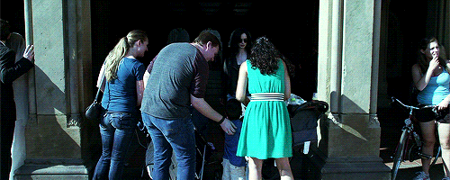 jessicajones:  Stupid sandwiches.