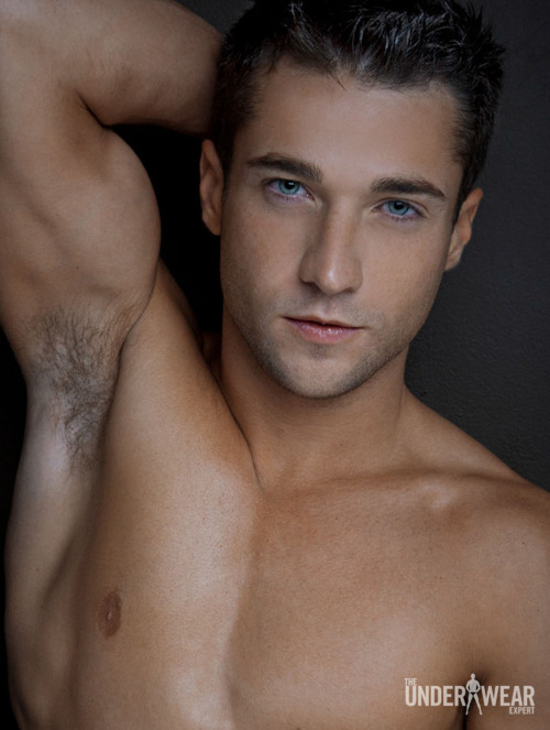 ntnw1:  Colby Melvin by Rick Day  porn pictures