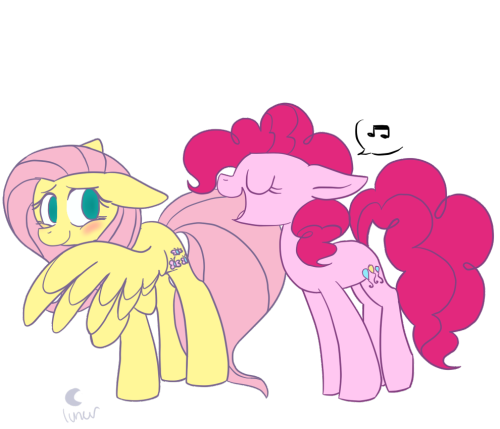 twilightsprinkle:  here lemme serenade u by lunar-pop  Hee~ <3
