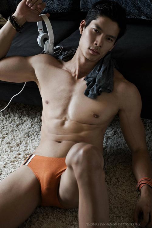 sumnaughtylad:  Andrew Ley 