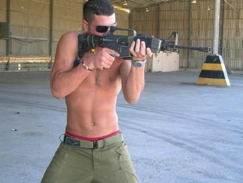nova-force:  why do i find this so hot