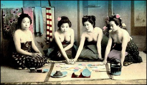 Topless Japanese geisha. Via Okinawa Soba. porn pictures