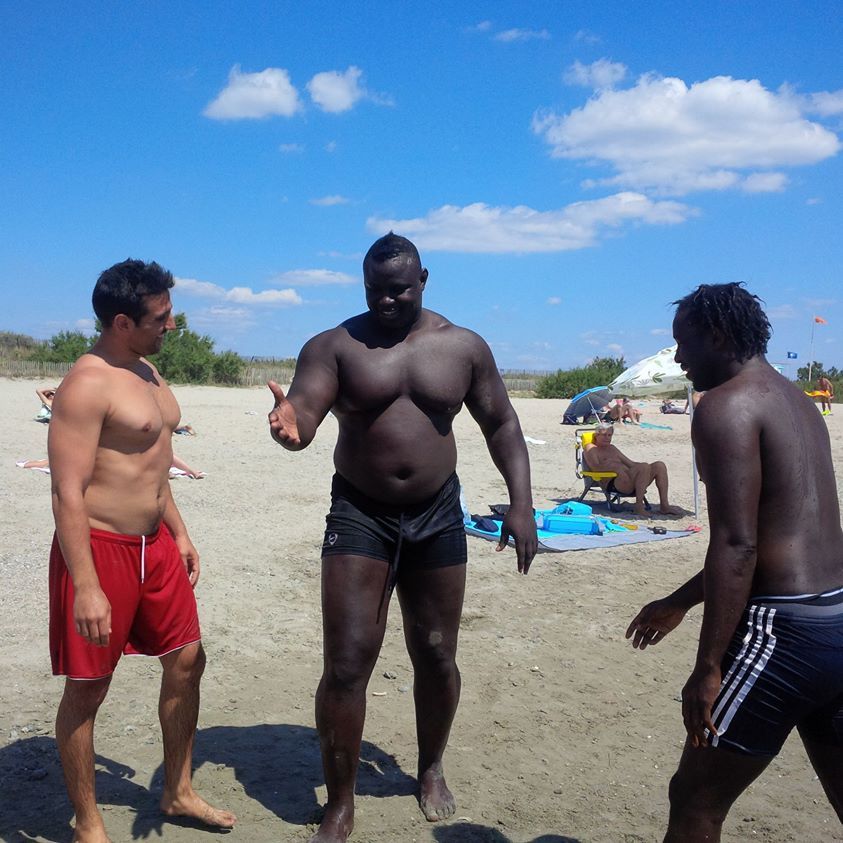 blacktool7:  nipsnskin:  keahimakua:  brown + thick + strong = like       (via TumbleOn)