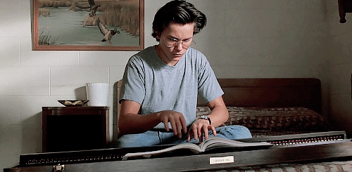 rxbytuesday:River Phoenix as Danny Pope in Running on Empty (1988).