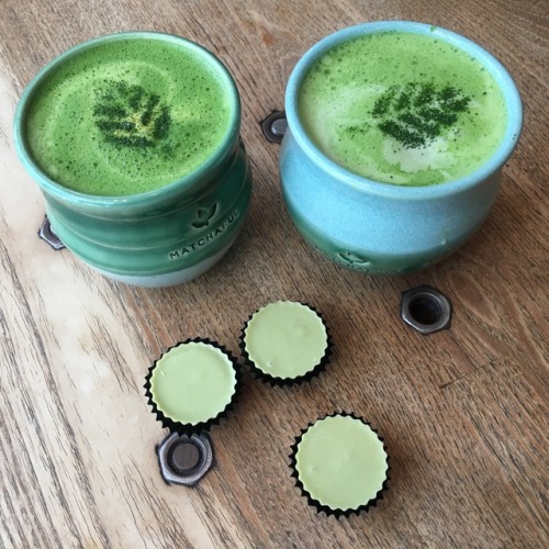 @ Matchaful in DUMBO Turmeric and Cardamom matcha lattes Cashew butter vegan matcha cups Super tas