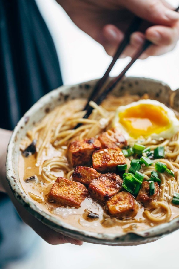 guardians-of-the-food:  Homemade Spicy Ramen with Tofu 