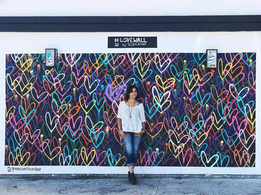 With love, 💗#abbotkinney #lovewall (at Venice Beach)