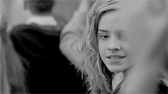 kazbrekkker:make me choose: henstridgebabe asked↳ octavia blake or hermione granger