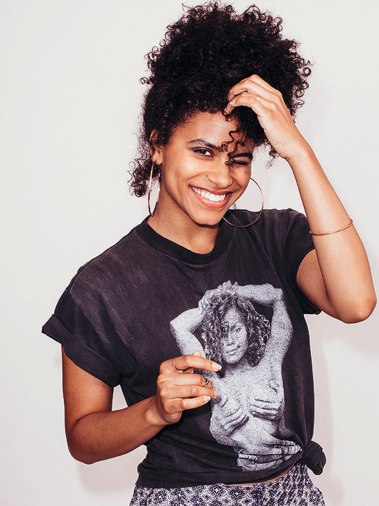 aventurineseafoamgreen:  aquamzan:zazie beetz by ben ritter    She is so gorgeous.