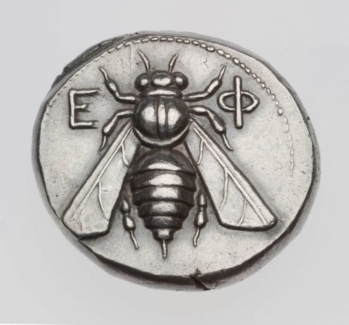 archaicwonder:&lsquo;Bee and Stag&rsquo; Tetradrachm from Ephesos, Ionia, c. 390-325 BC, by the magi