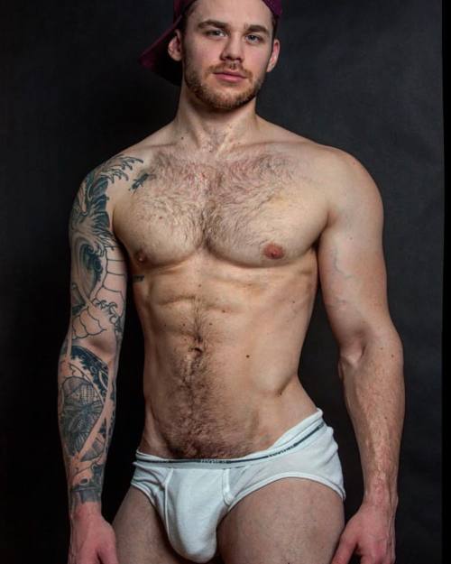 adirtyzdog:  matthewcamp:  #tightywhities #meatsack #manbearpig #divorcecourt #hangry #testosterone #hair #bear #beard #turnt #af   damn…