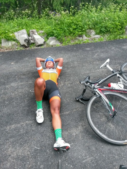 katrho84: The “How to get stronger in them hills”:  Doing your hill intervals on your own is good. B