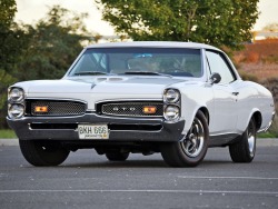 fullthrottleauto:  Pontiac Tempest GTO Hardtop