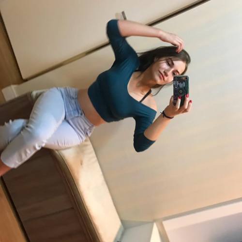 http://streetgrl.tumblr.com/post/155998292122