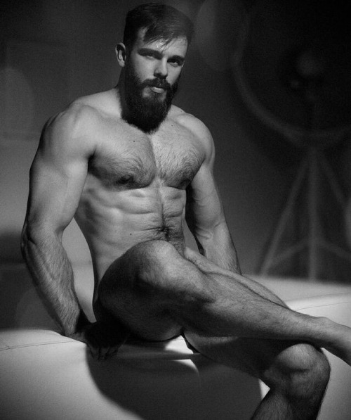 Killian Belliard is the muscled bearded man by definition