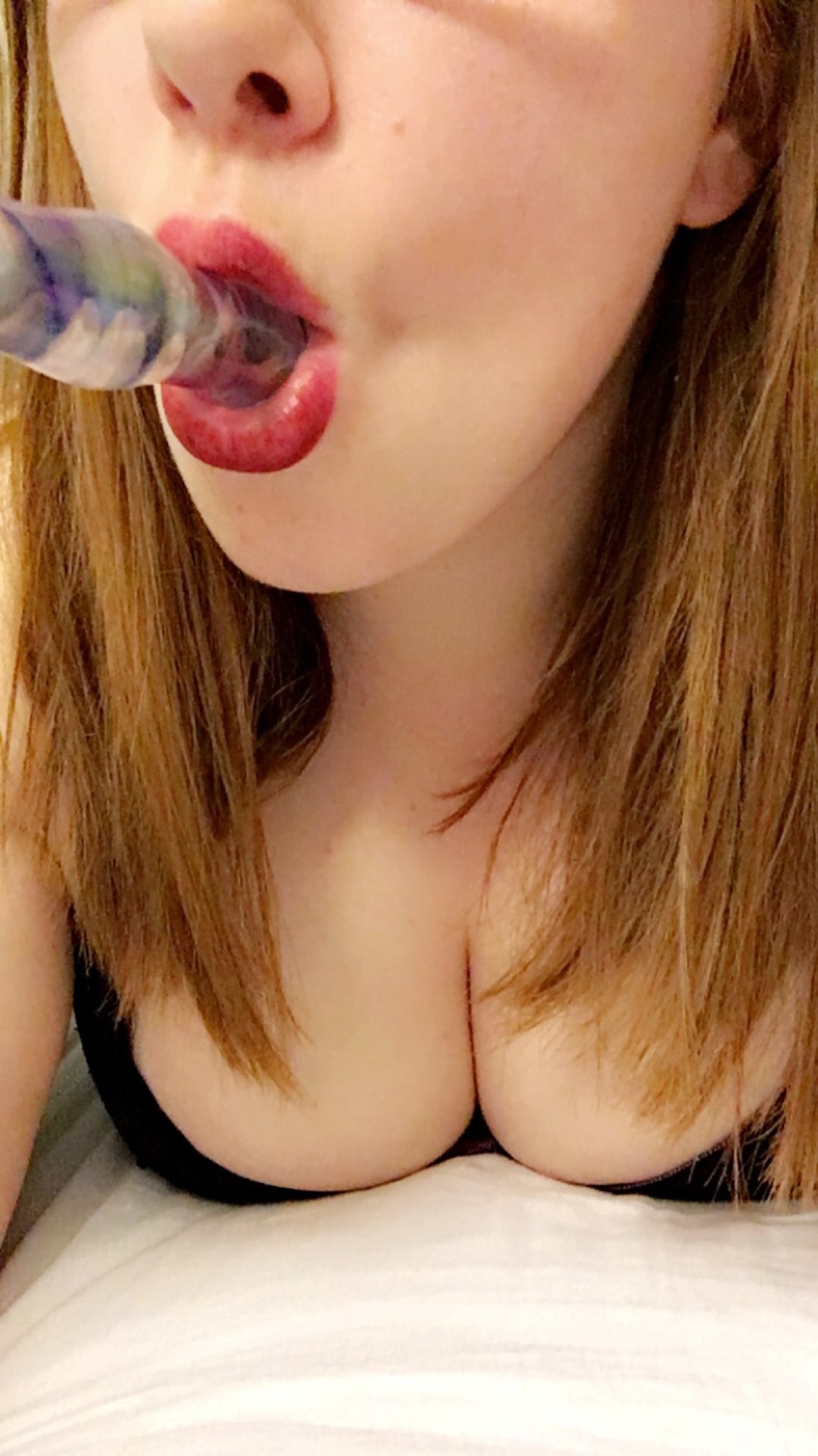 potatochipped:  I don’t have anyone to send these to and my contour looks good