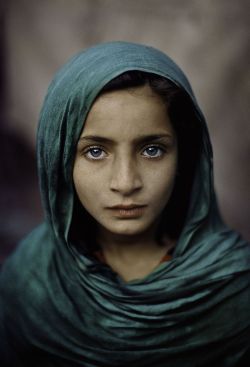 peaceforevery1:  @ Steve McCurry 