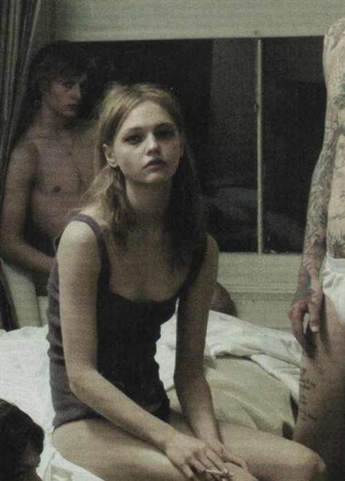 weepling:sasha pivovarova in “one month only 01.01.2006” by steven meisel for vogue italia january 2