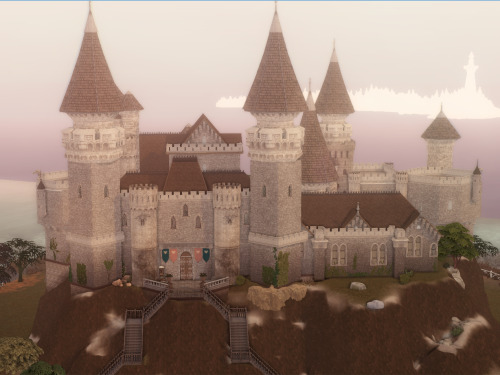cyanea-lamarcki: Medieval Castle 64x64 lot (Brindleton Bay one works best for me, but you can put it