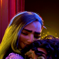 Isabela And Mirabel Matching Gif Icons.