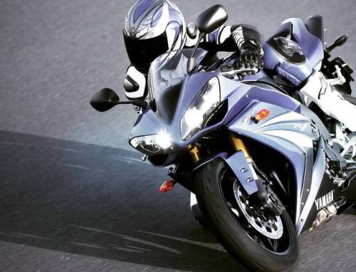 Yamaha r1 #yamaha #r1 #supersport #superbike #sportbike #trackbike #motorcycle #motorbike #twowheels