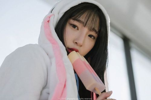 강인경